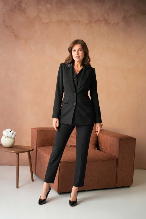 Women's Collections